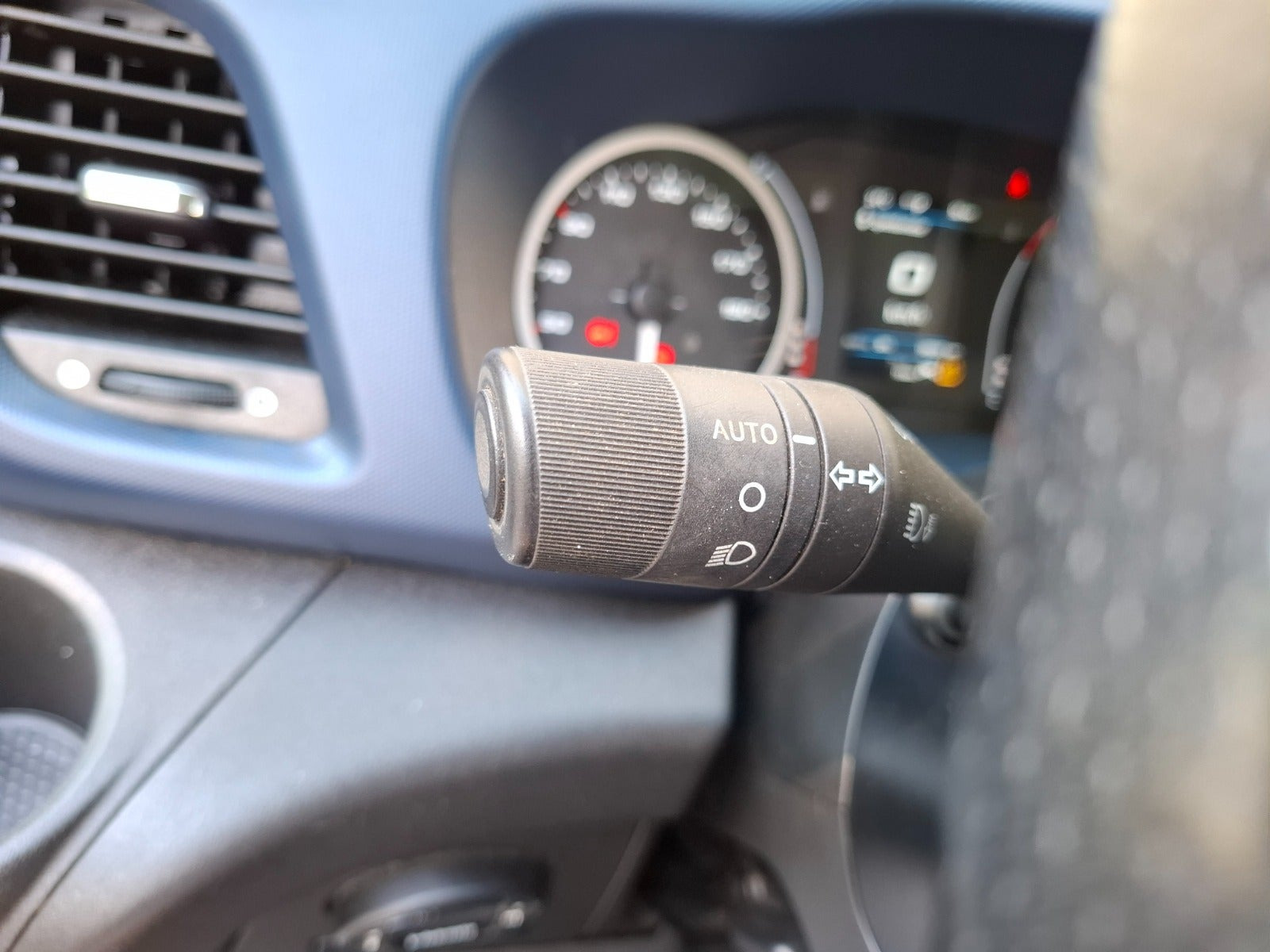 Hvid Iveco Daily fra 2022