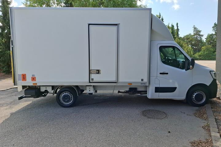 Hvid Renault Master IV T35 fra 2021