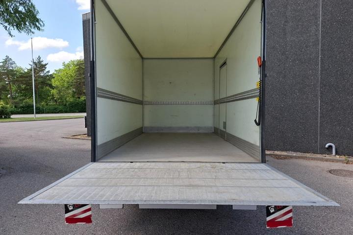 Hvid Renault Master IV T35 fra 2021