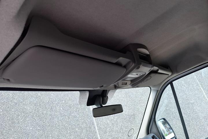 Hvid Renault Master IV T35 fra 2021