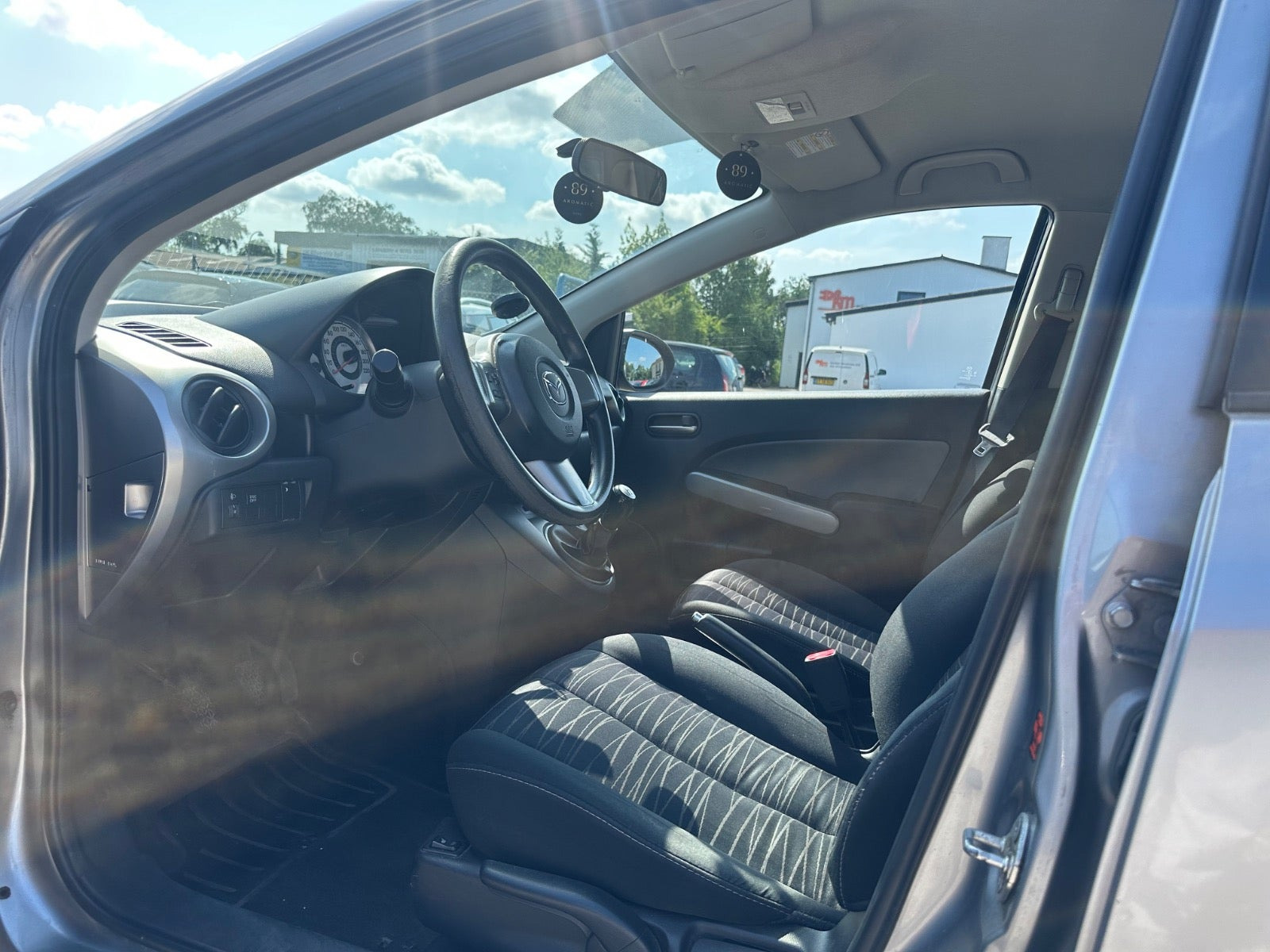 undefined Mazda 2 fra 2010