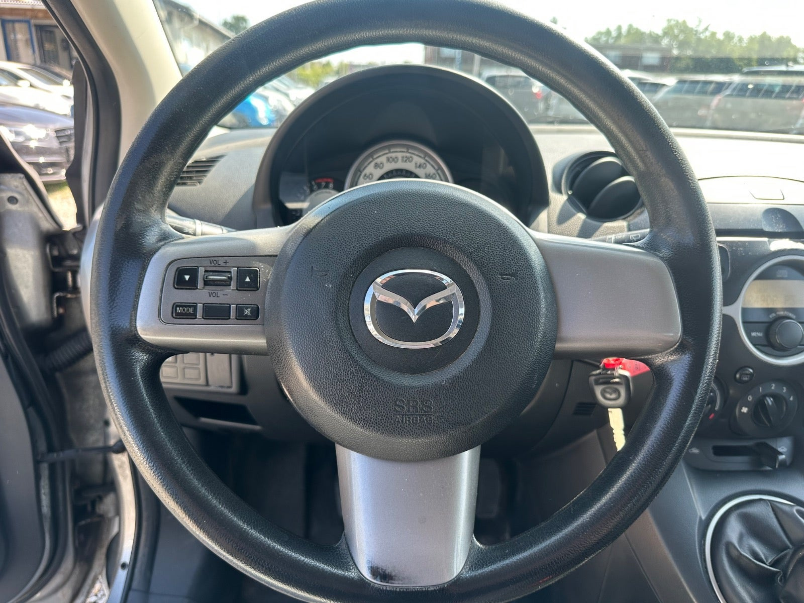 undefined Mazda 2 fra 2010