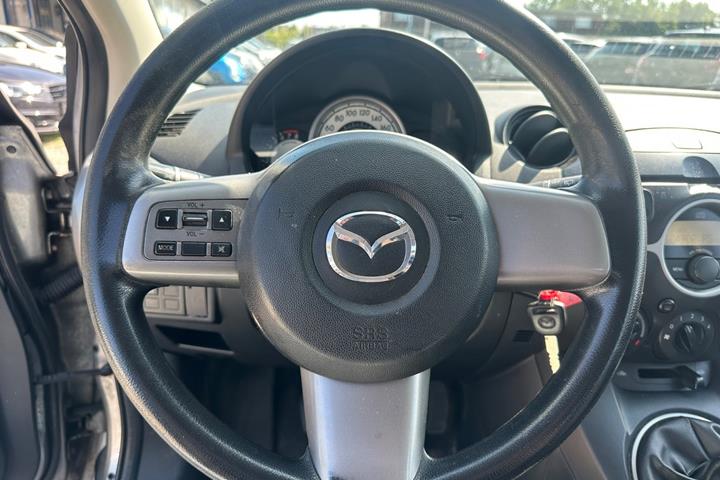 undefined Mazda 2 fra 2010
