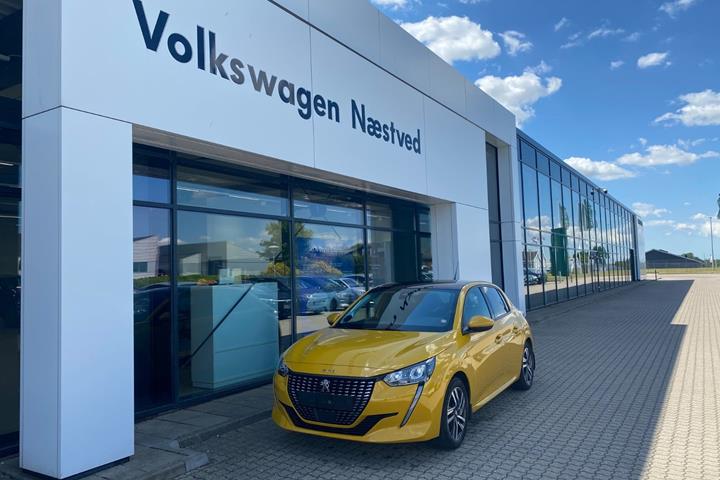 Gul Peugeot 208 fra 2020