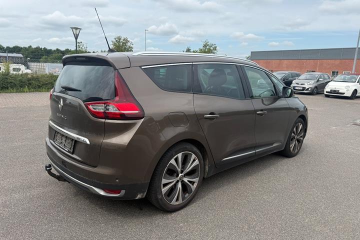 Grå Renault Grand Scenic IV fra 2018