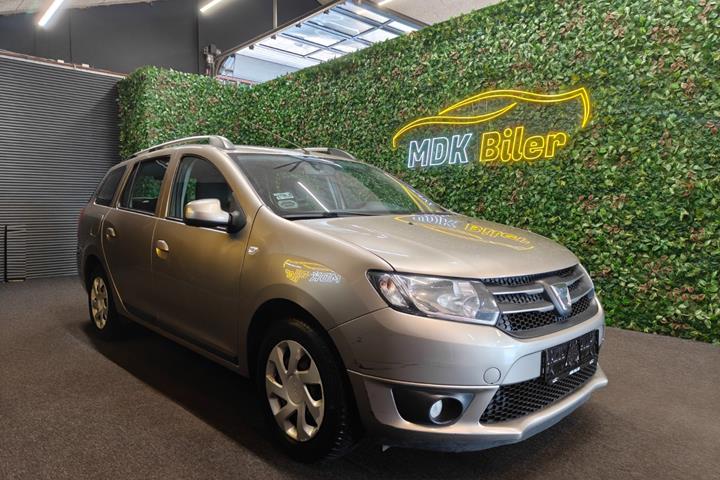 undefined Dacia Logan fra 2014 set udefra