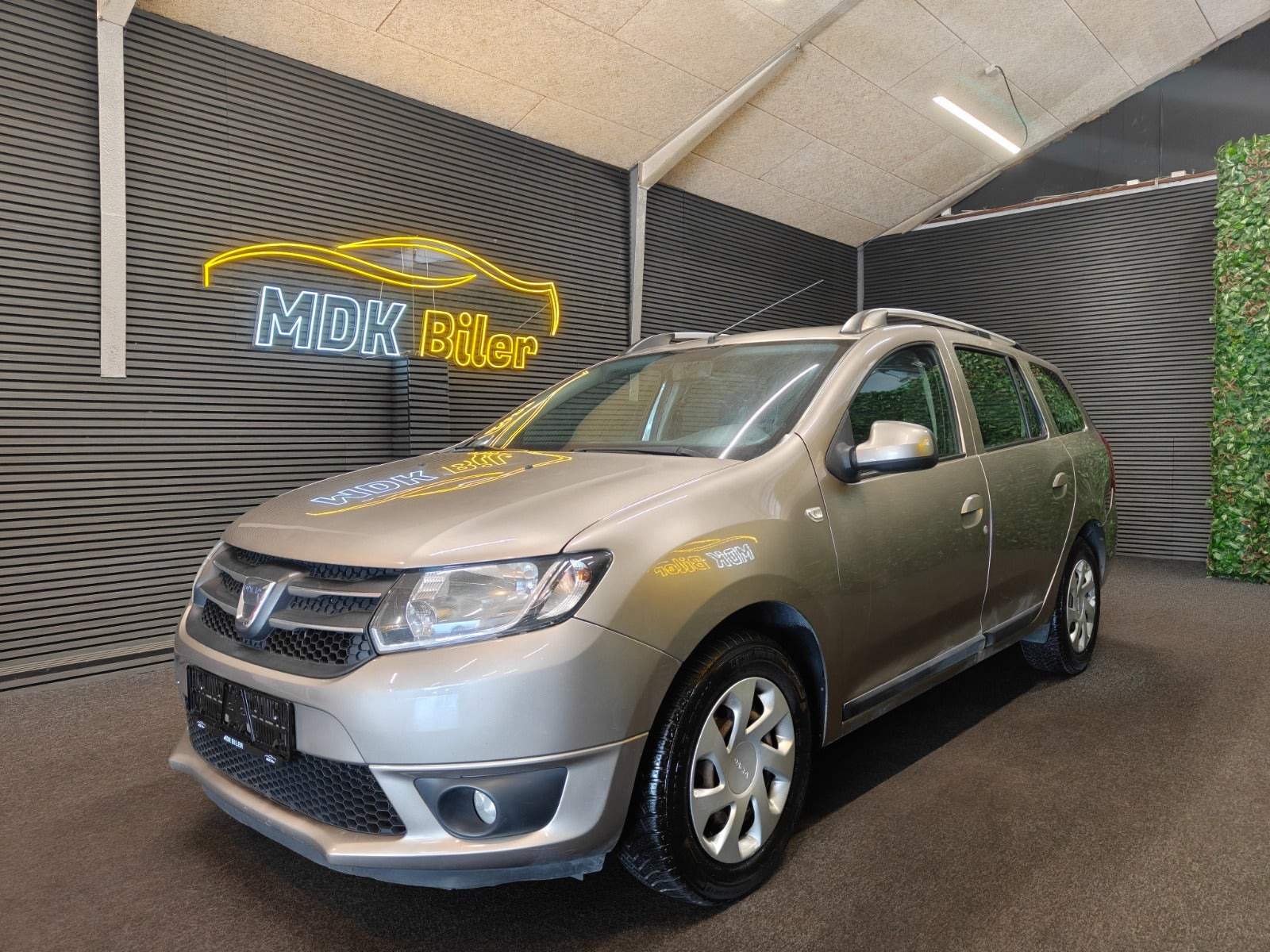 undefined Dacia Logan fra 2014