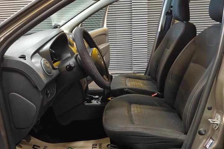 undefined Dacia Logan fra 2014