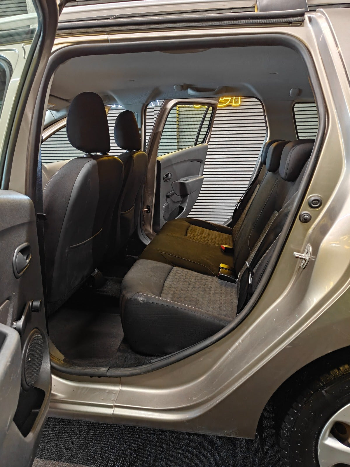 undefined Dacia Logan fra 2014