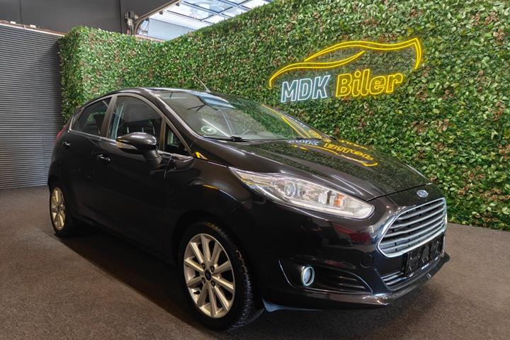 undefined Ford Fiesta fra 2016 set udefra