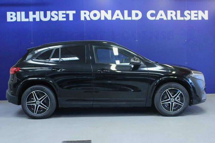 Sort Mercedes EQA250+ fra 2025