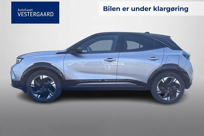 Grå Opel Mokka-e fra 2025