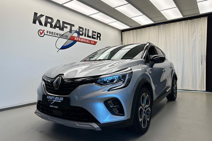 Sølv Renault Captur fra 2021