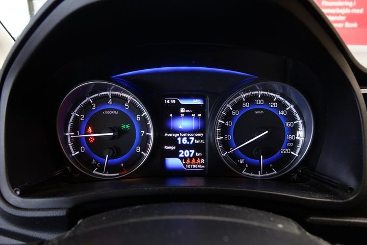 Grå Suzuki Baleno fra 2018