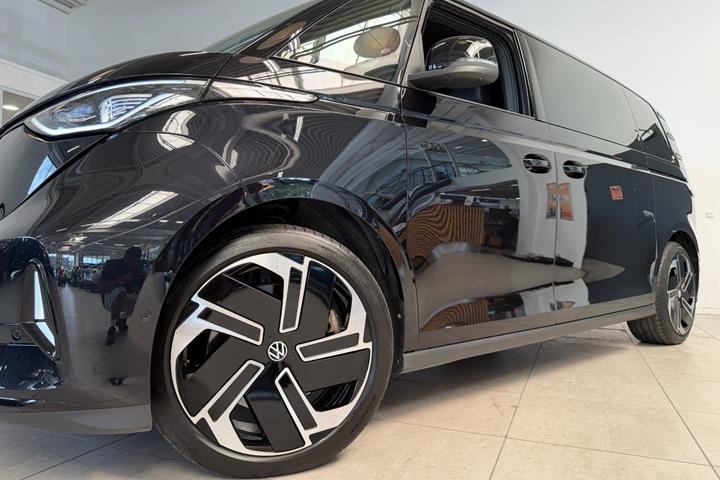Sort VW ID.Buzz fra 2025