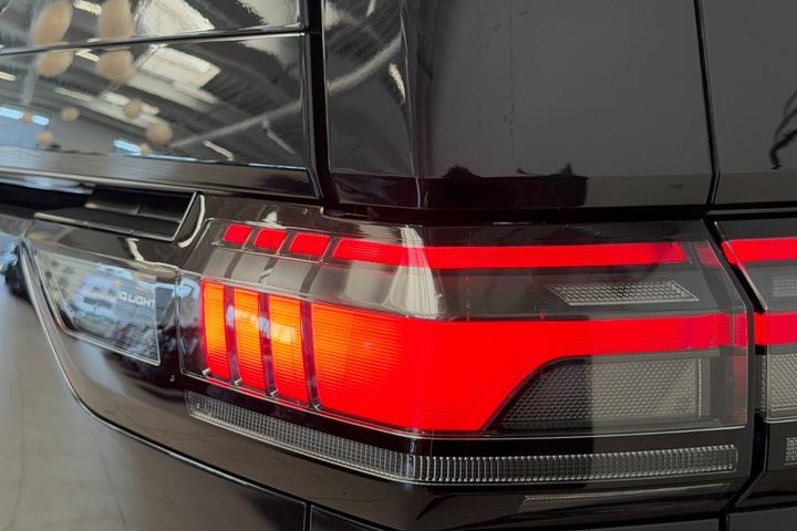 Sort VW ID.Buzz fra 2025