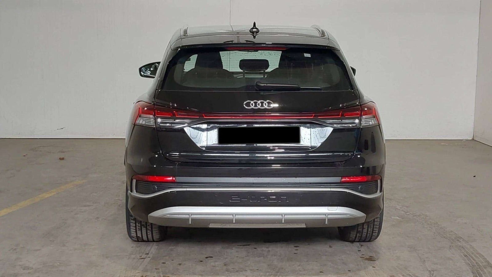 Sort Audi Q4 e-tron fra 2023