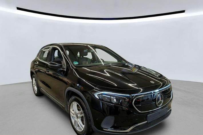 Sort Mercedes EQA250+ fra 2024
