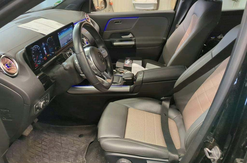 Sort Mercedes EQA250+ fra 2024
