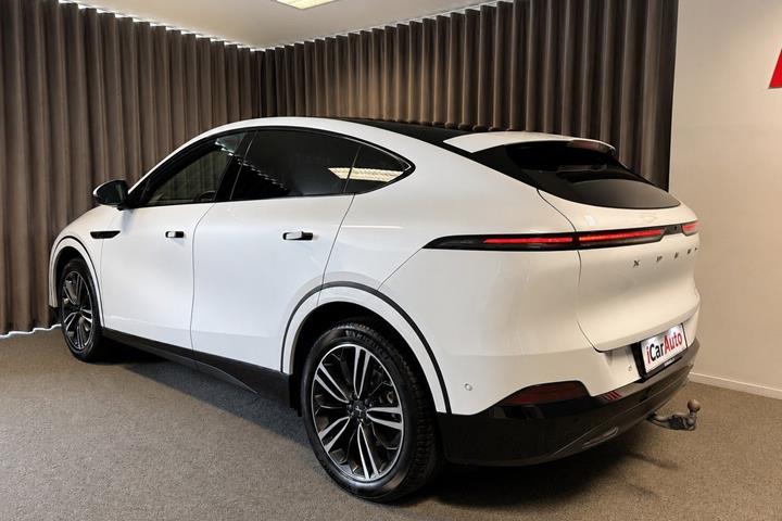 Hvid Xpeng G6 fra 2024