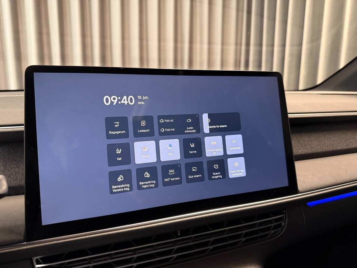 Hvid Xpeng G6 fra 2024