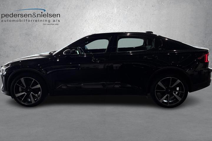 Sort Polestar 2 fra 2023