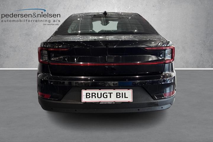 Sort Polestar 2 fra 2023