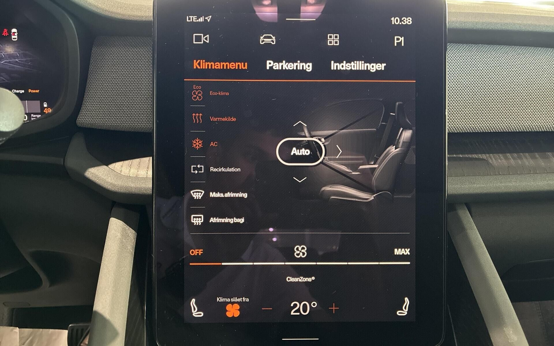 Sort Polestar 2 fra 2023