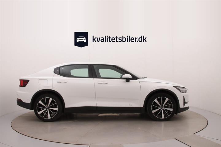 Hvid Polestar 2 fra 2023