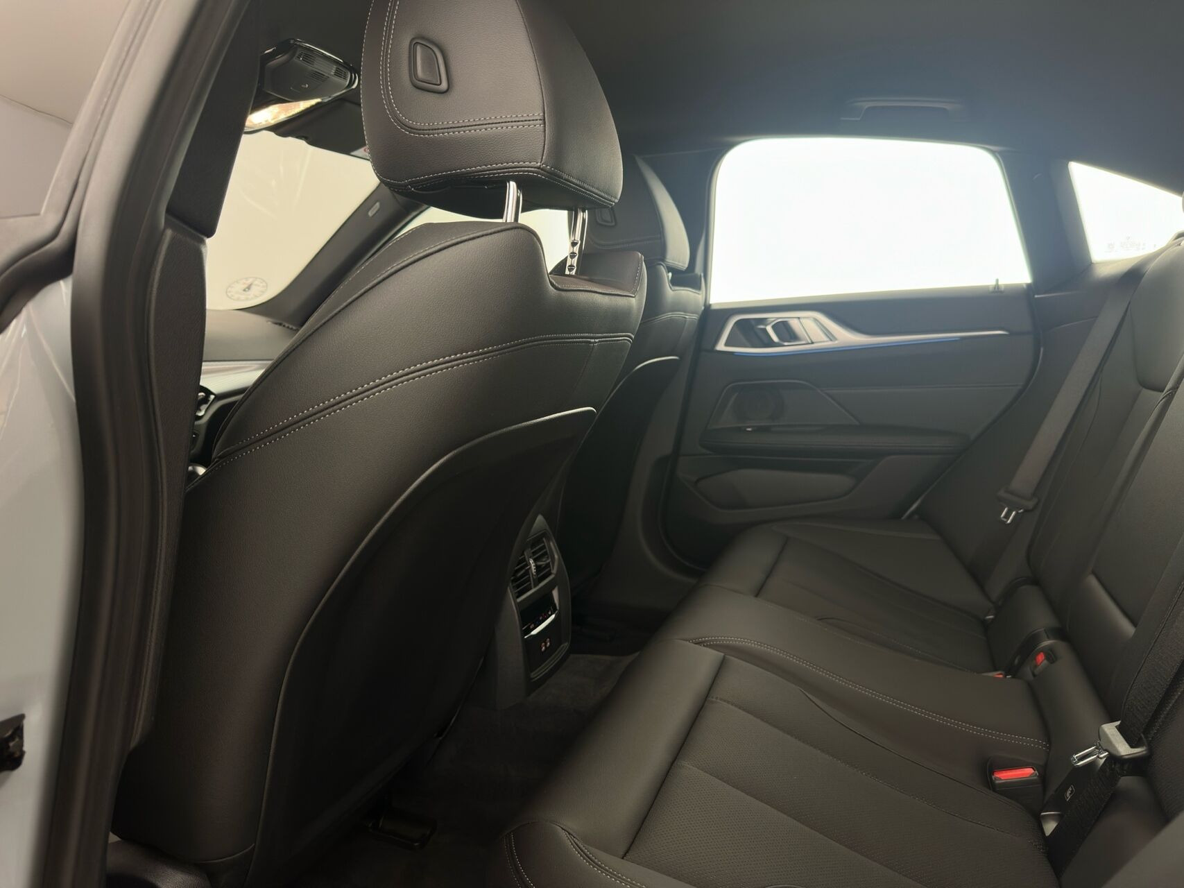 undefined BMW i4 fra 2025