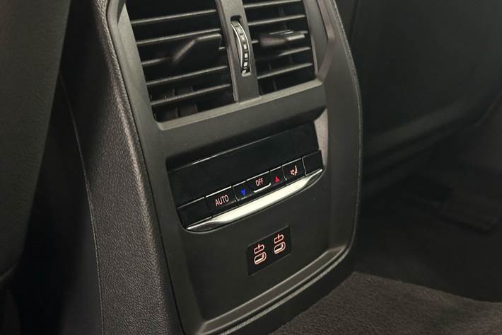 undefined BMW i4 fra 2025