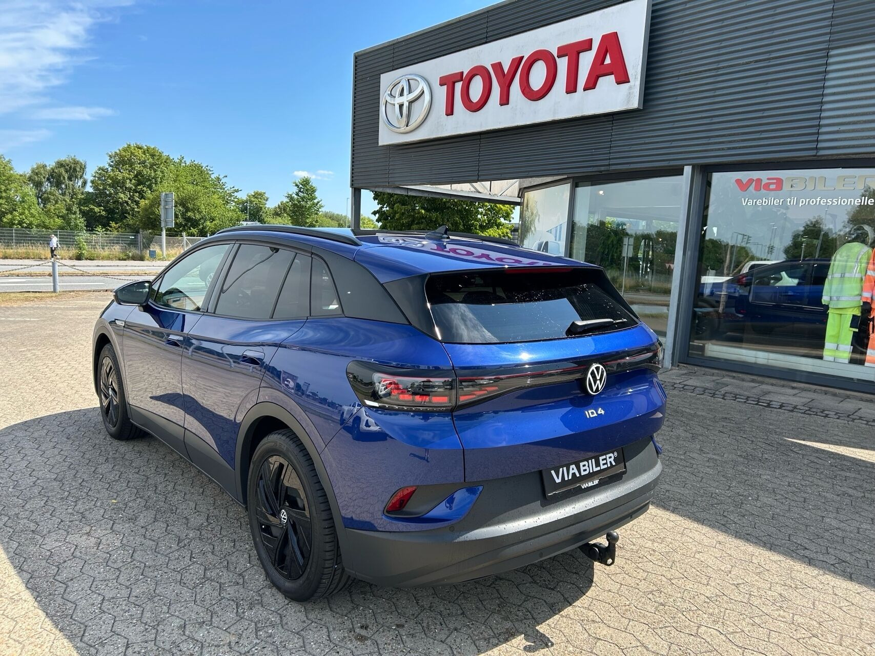Blå VW ID.4 fra 2021