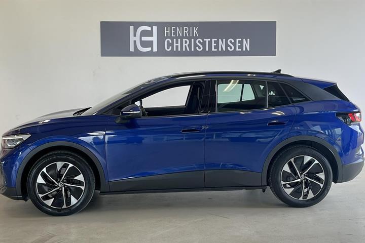 Blå VW ID.4 fra 2023