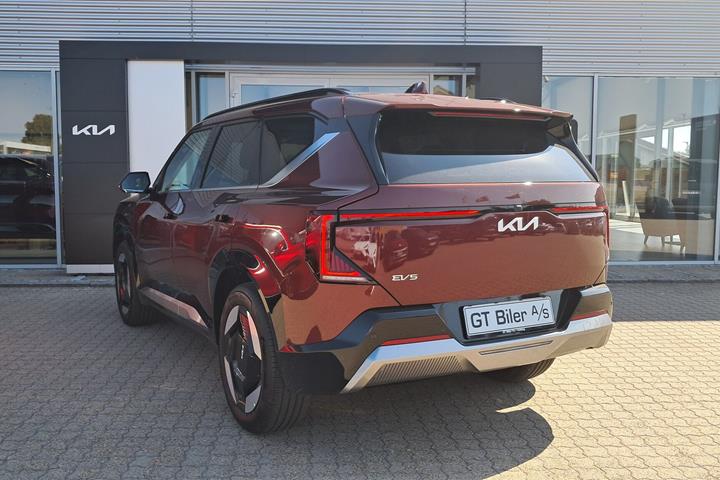 Rød Kia EV5 fra 2026