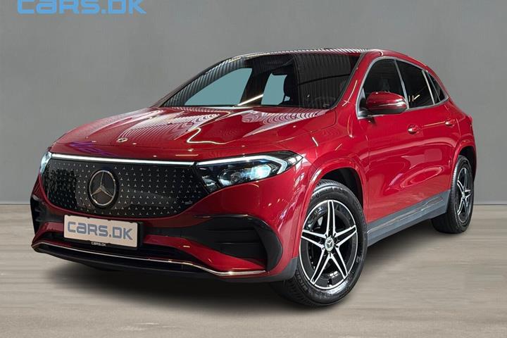 Rød Mercedes EQA 250+ fra 2025 set udefra