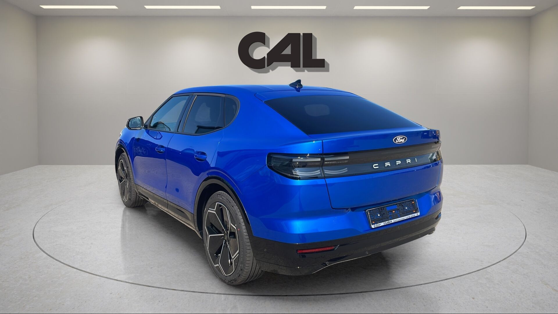 Blå Ford Capri fra 2025