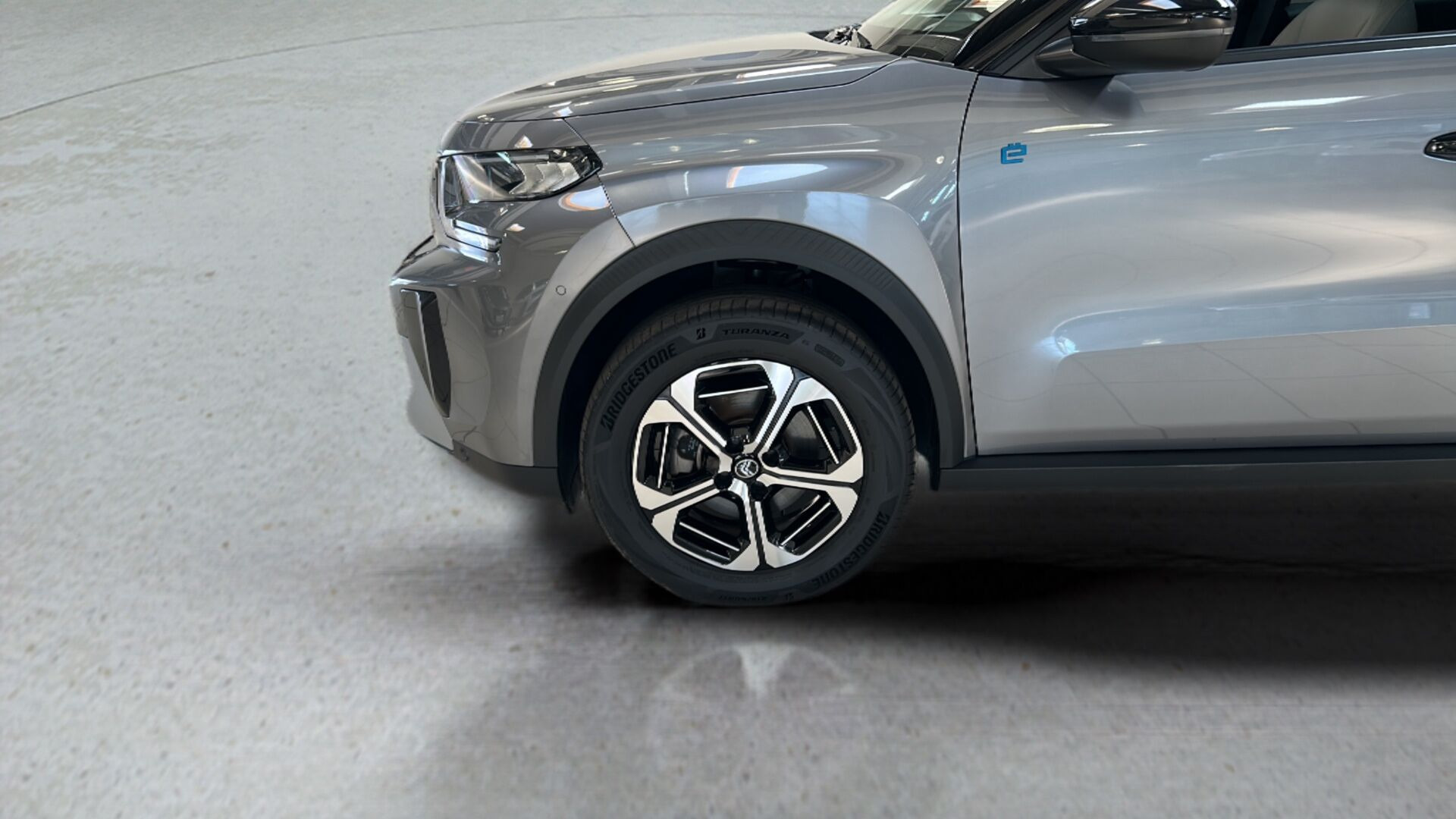 Grå Citroën e-C3 Aircross fra 2025