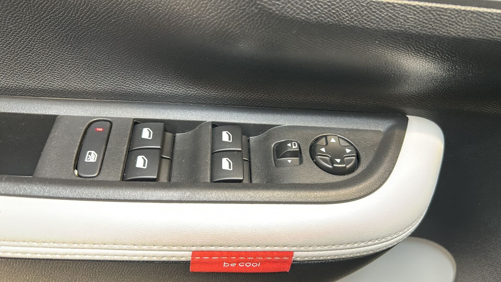 Grå Citroën e-C3 Aircross fra 2025