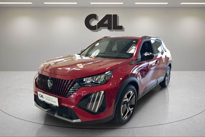 Rød Peugeot 2008 fra 2024