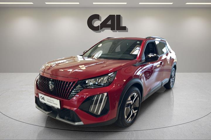 Rød Peugeot 2008 fra 2024 set udefra