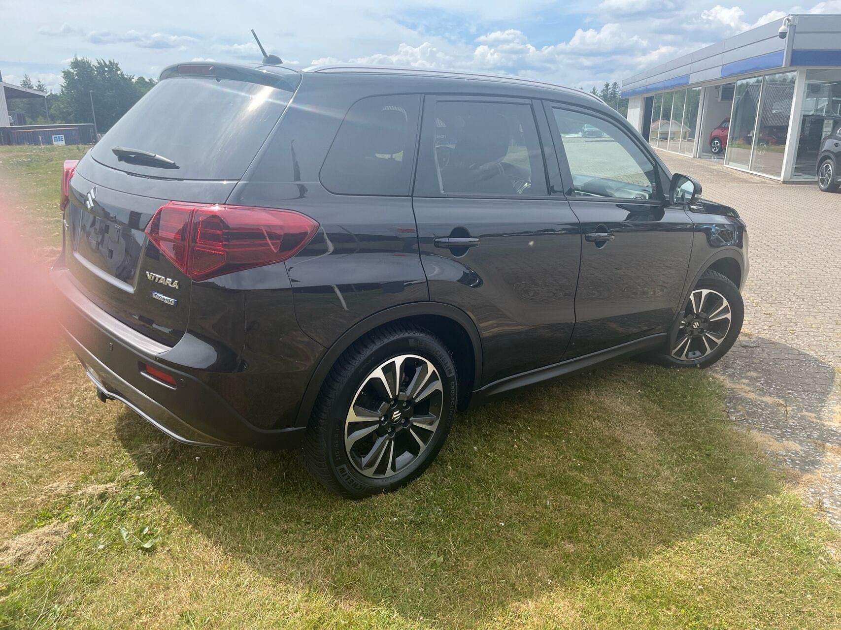 Sort Suzuki Vitara fra 2021