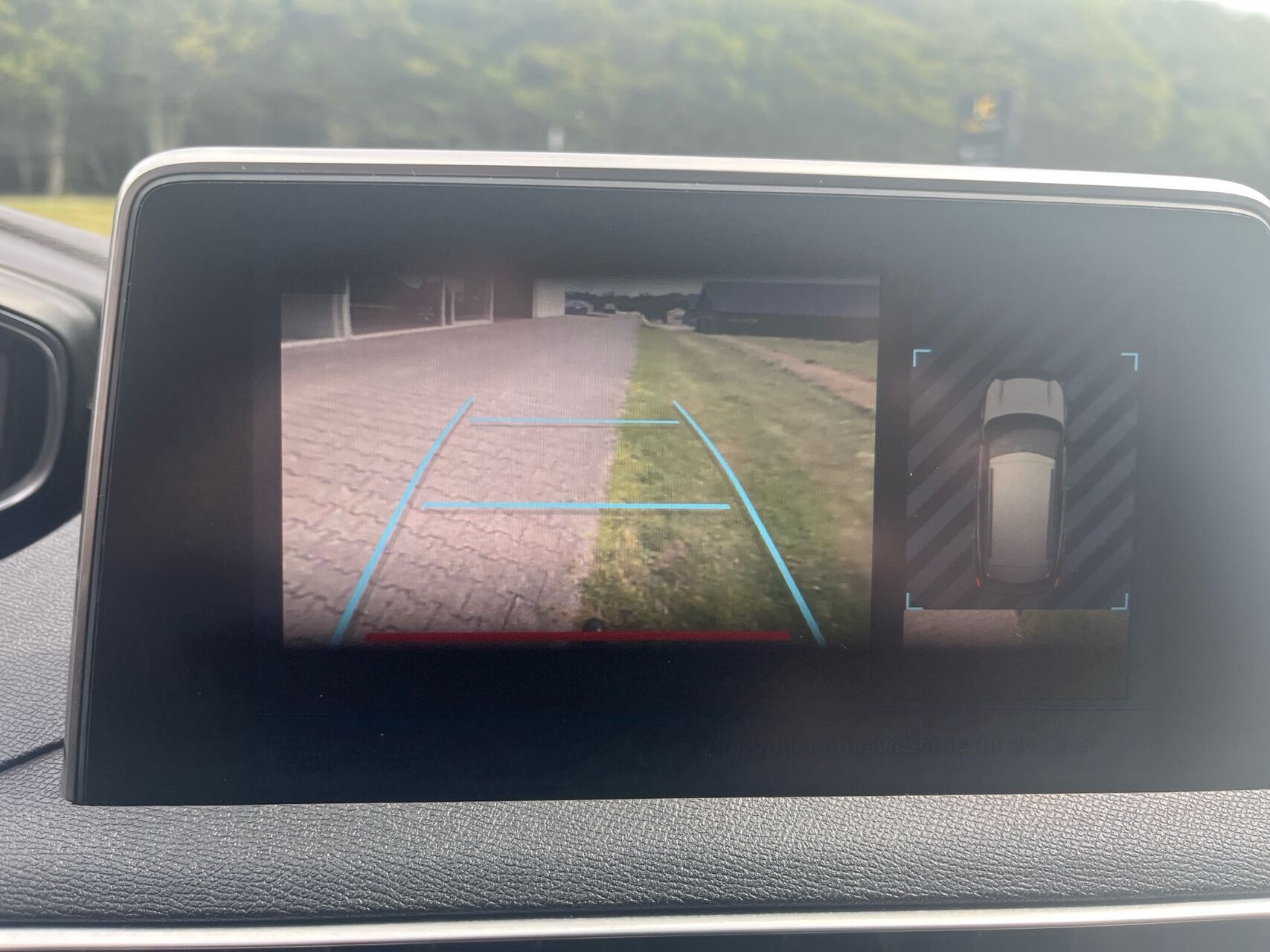 Sort Peugeot 3008 fra 2017