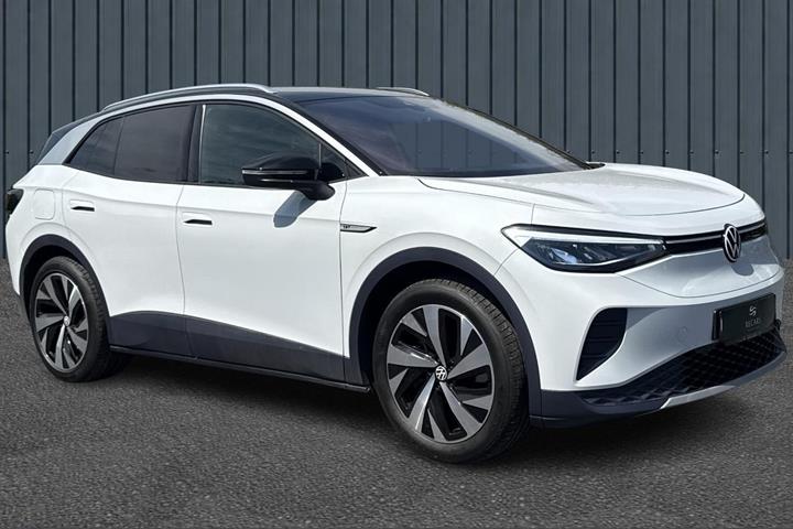 Hvid VW ID.4 fra 2021 set udefra