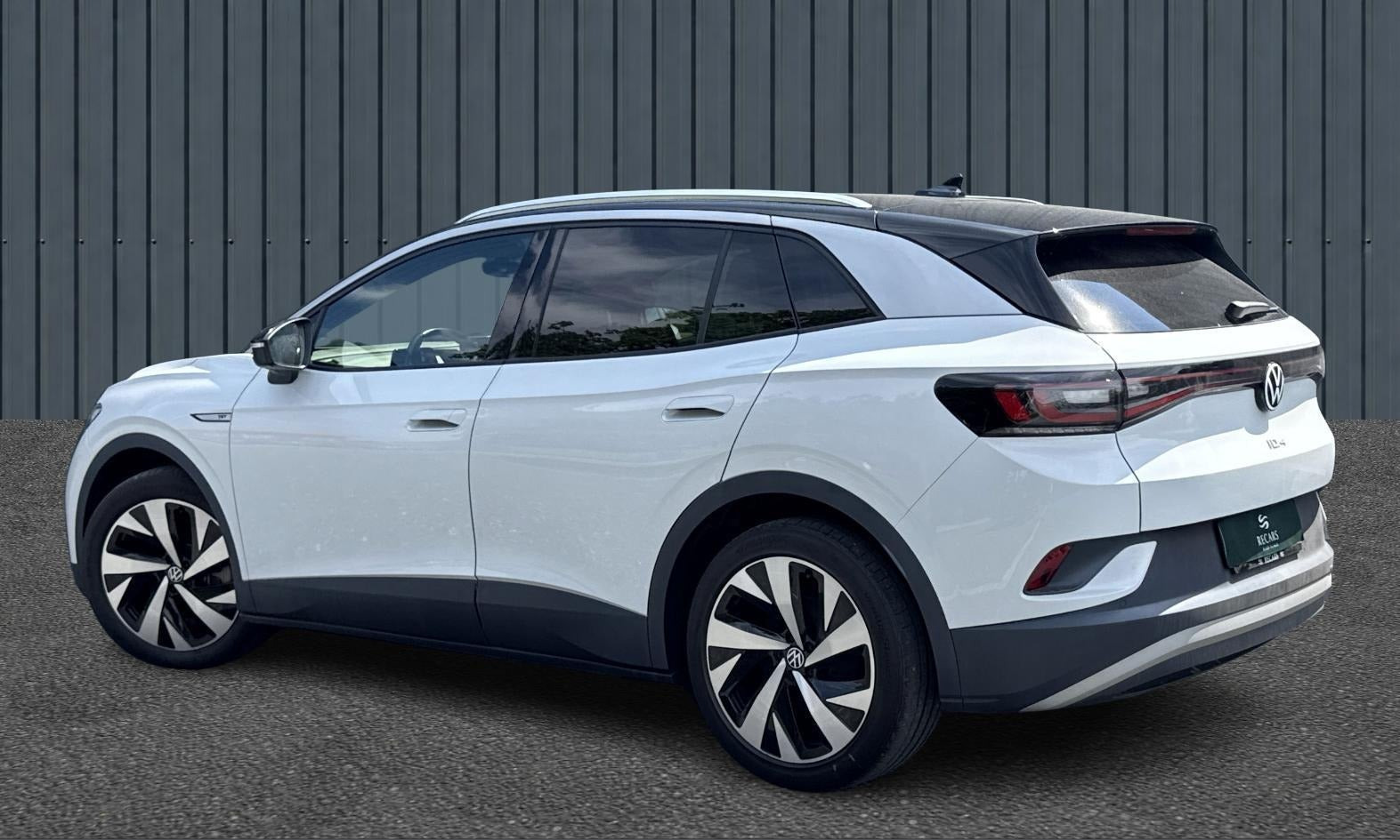 Hvid VW ID.4 fra 2021