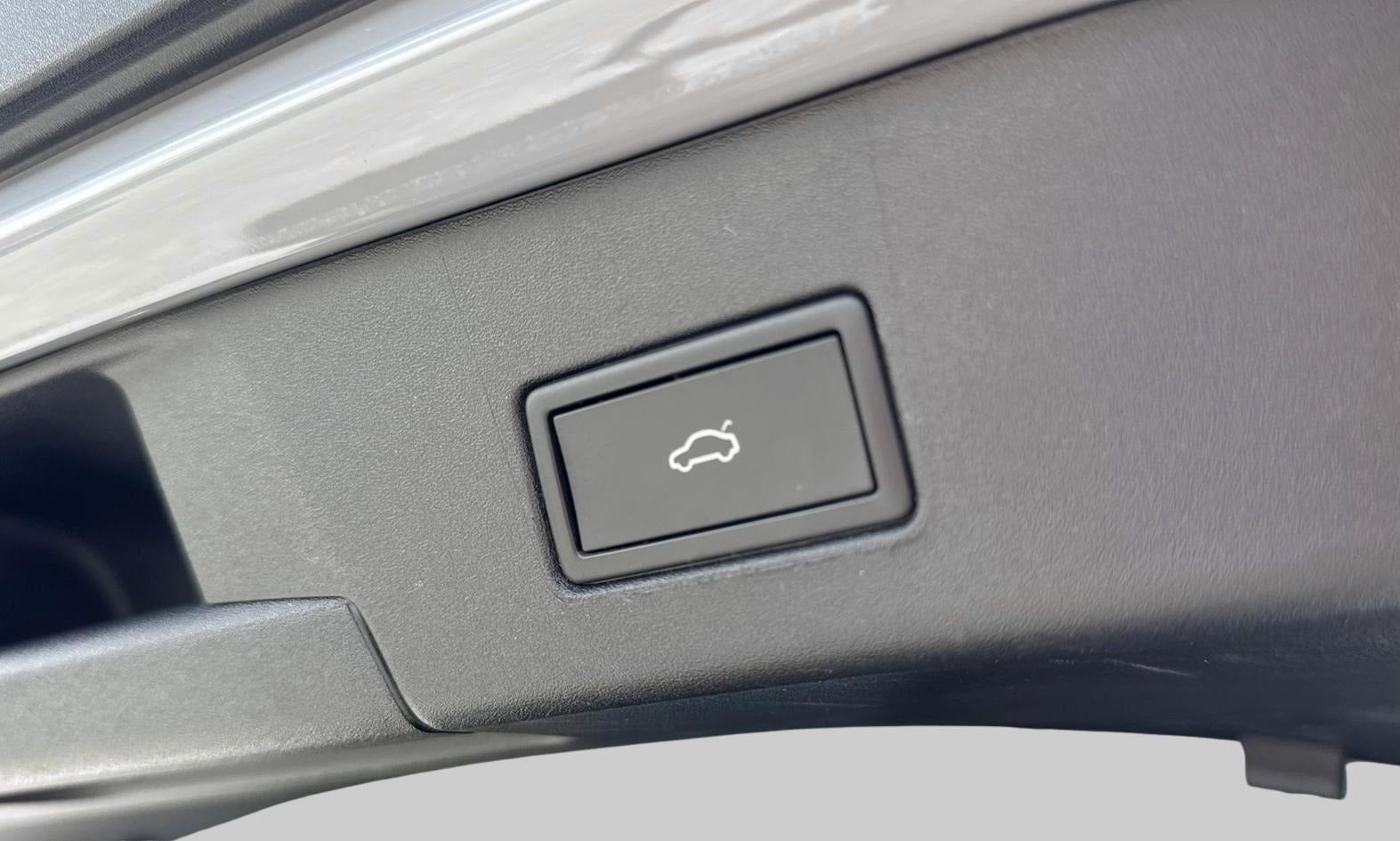 Grå VW ID.4 fra 2022