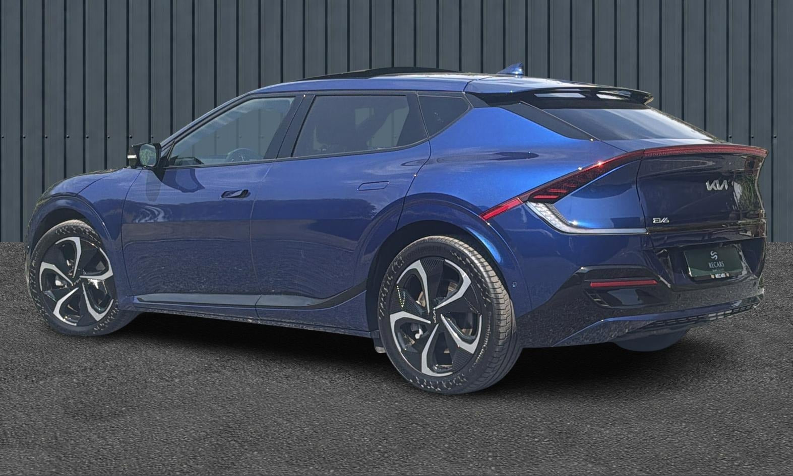 Blå Kia EV6 fra 2024