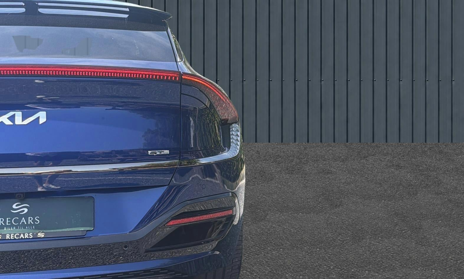 Blå Kia EV6 fra 2024
