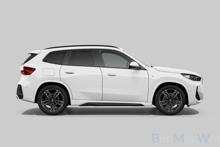 Hvid BMW iX1 fra 2023