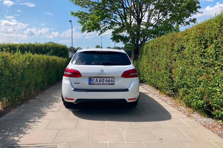 Hvid Peugeot 308 fra 2019
