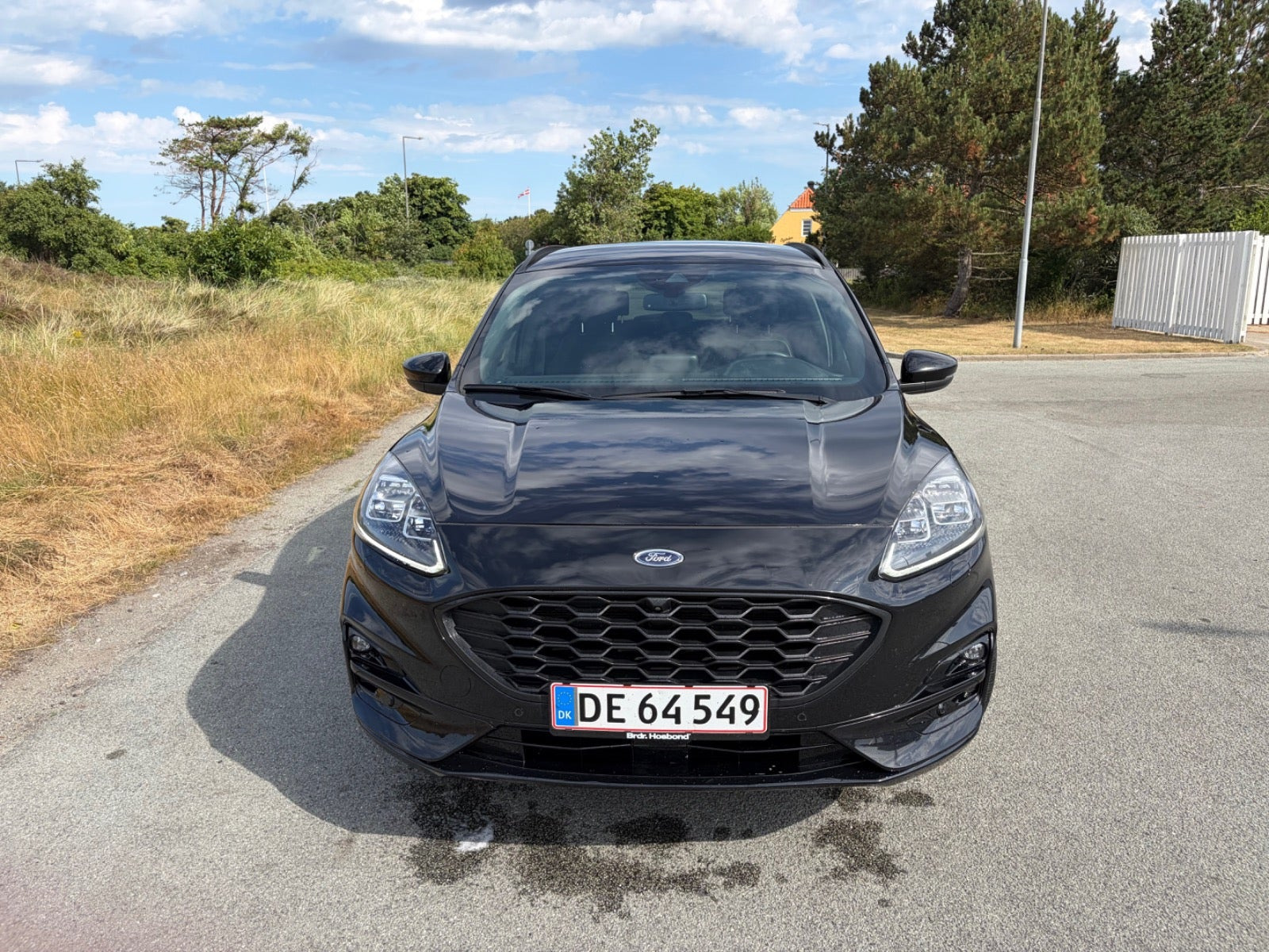 Sort Ford Kuga fra 2022